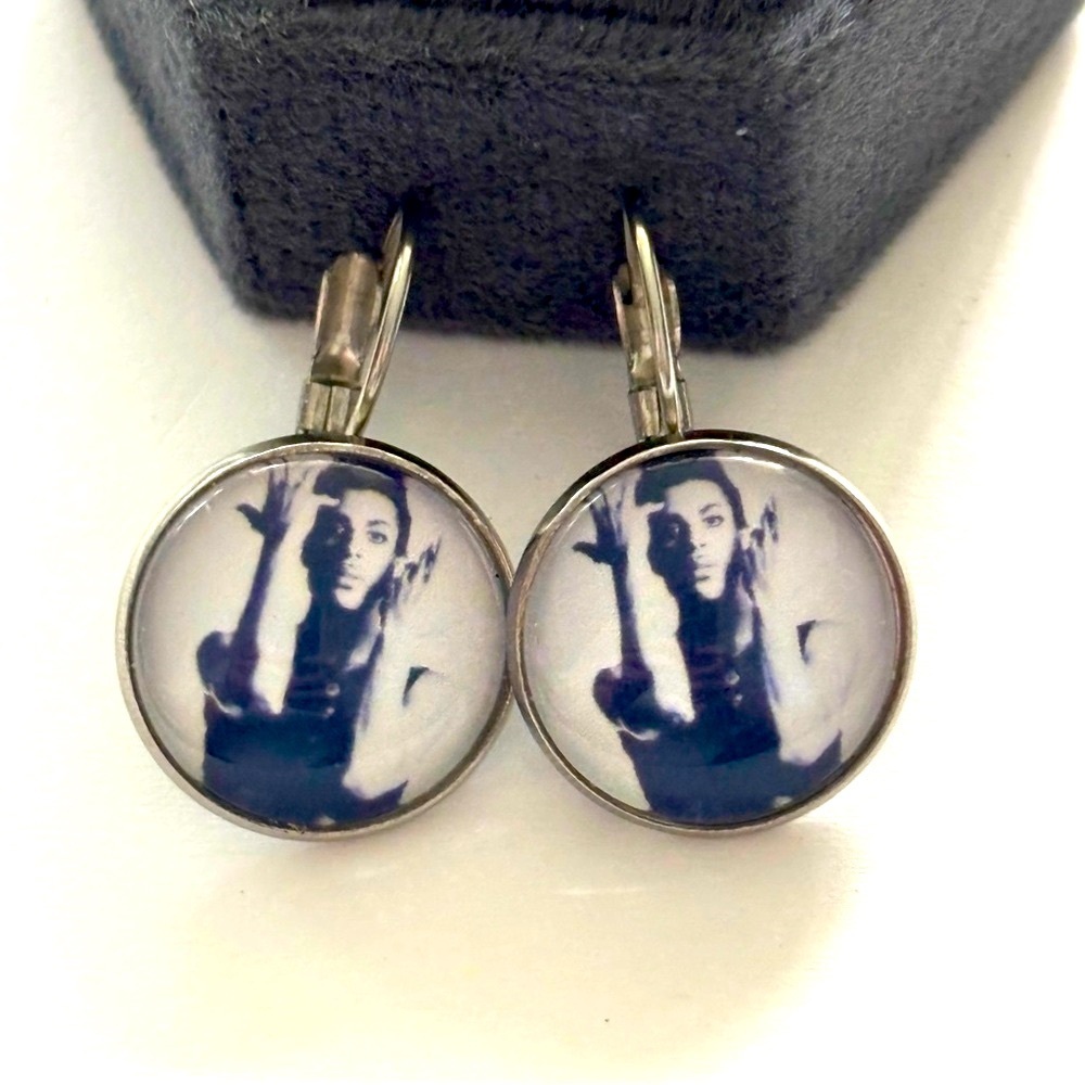 Prince 16mm Stainless Steel Lever Back Earrings, Handmade, NWT, Unworn